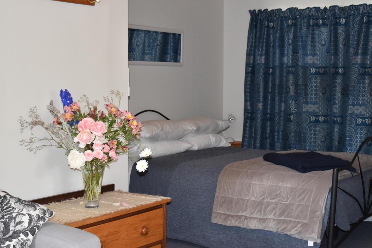 Olivista Bed and Breakfast Masterton Buitenkant foto